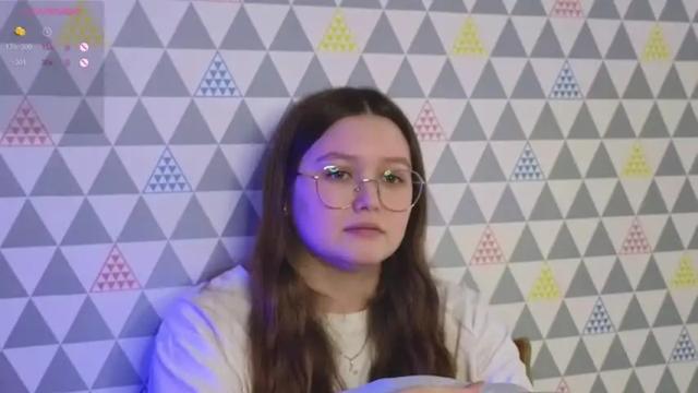 Image 7 of ariellass Stream on Chaturbate on 18 months ago