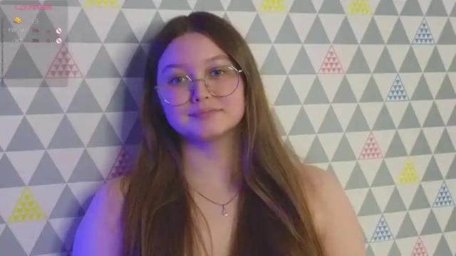 Image 11 of ariellass Stream on Chaturbate on 18 months ago