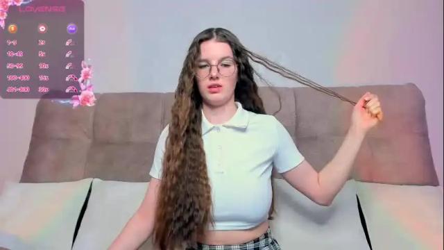 Image 3 of ariellateska Stream on Chaturbate on 22 days ago