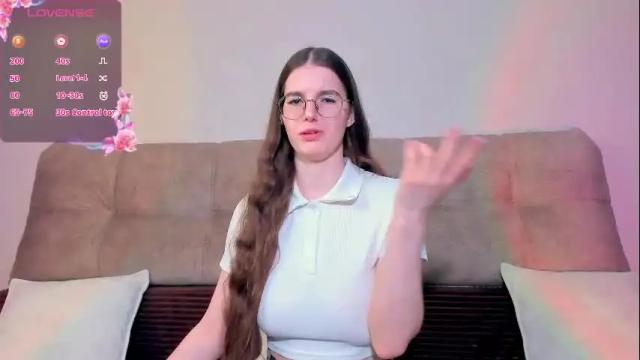Image 12 of ariellateska Stream on Chaturbate on 9 days ago