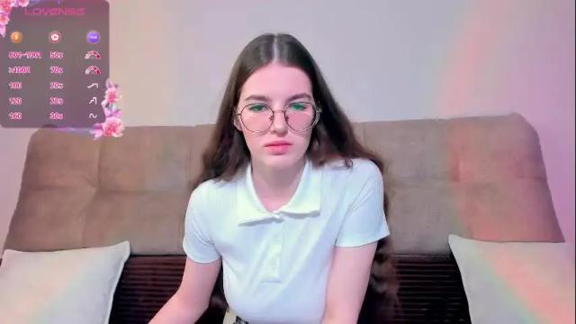 Image 4 of ariellateska Stream on Chaturbate on 9 days ago