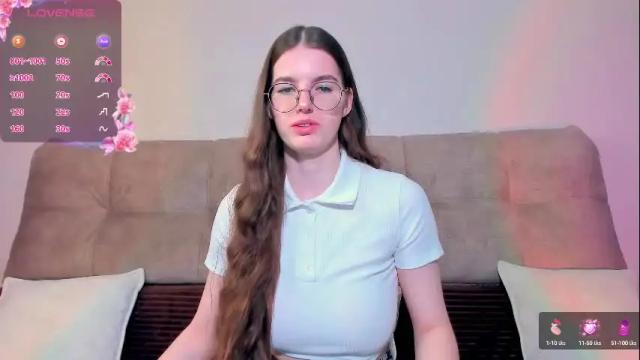 Image 8 of ariellateska Stream on Chaturbate on 9 days ago