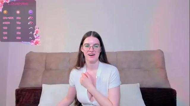 Image 12 of ariellateska Stream on Chaturbate on 6 days ago