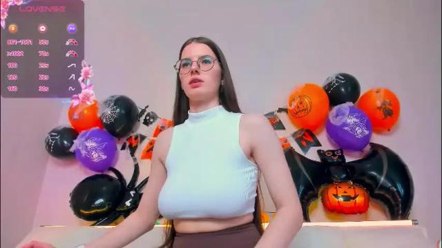 Image 8 of ariellateska Stream on Chaturbate on 3 days ago