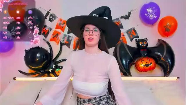 Image 7 of ariellateska Stream on Chaturbate on 3 days ago