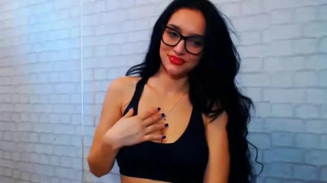 Image 10 of arielnona Stream on Chaturbate on 16 months ago