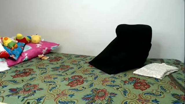 Image 2 of arielstarfish Stream on Chaturbate on 3 months ago