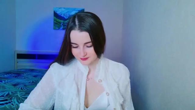 Image 6 of arielstonks_lovee Stream on Chaturbate on 13 months ago