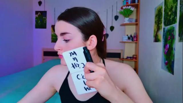 Image 4 of arielstonks_lovee Stream on Chaturbate on 2 months ago