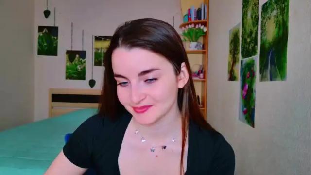 Image 4 of arielstonks_lovee Stream on Chaturbate on 1 month ago