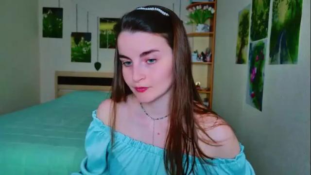 Image 4 of arielstonks_lovee Stream on Chaturbate on 1 month ago