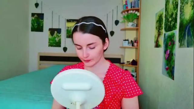 Image 3 of arielstonks_lovee Stream on Chaturbate on 22 days ago