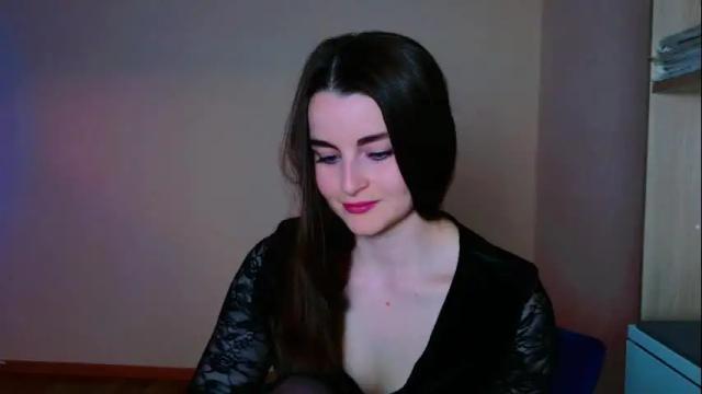 Image 7 of arielstonks_lovee Stream on Chaturbate on 7 days ago