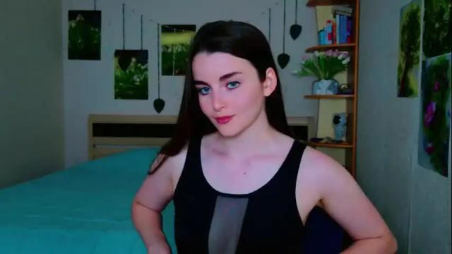 Image 8 of arielstonks_lovee Stream on Chaturbate on 3 days ago