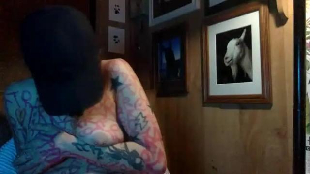Image 11 of arielwyld Stream on Chaturbate on 1 month ago