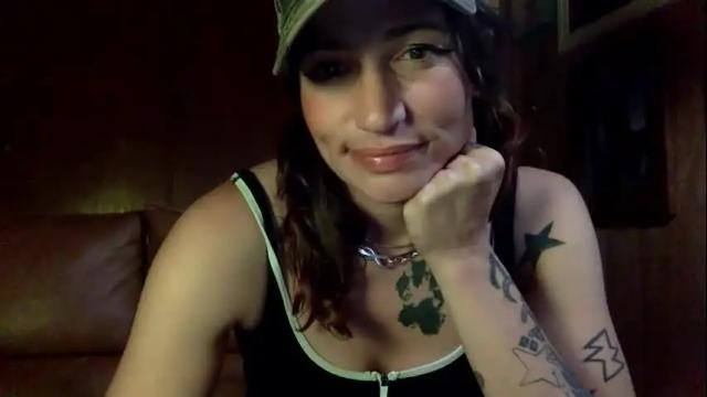 Image 10 of arielwyld Stream on Chaturbate on 26 days ago