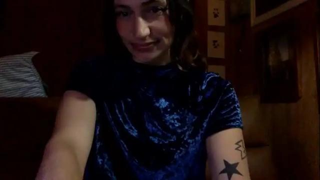 Image 4 of arielwyld Stream on Chaturbate on 26 days ago
