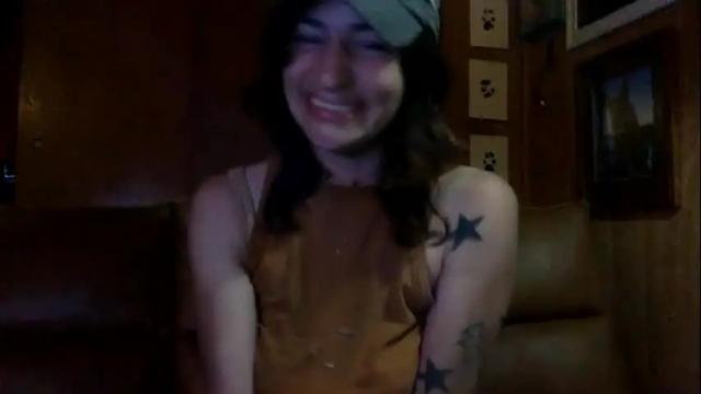 Image 2 of arielwyld Stream on Chaturbate on 22 days ago