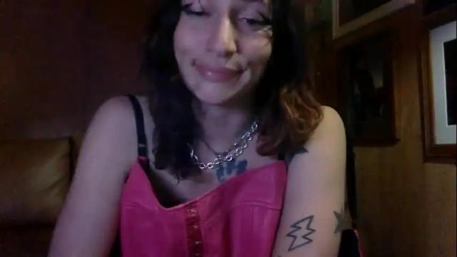 Image 10 of arielwyld Stream on Chaturbate on 11 days ago