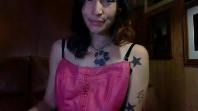 Image 6 of arielwyld Stream on Chaturbate on 11 days ago