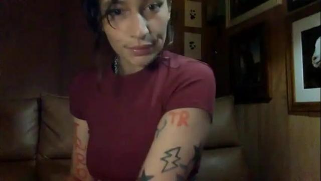 Image 3 of arielwyld Stream on Chaturbate on 3 days ago