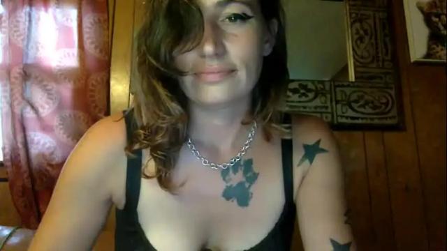Image 7 of arielwyld Stream on Chaturbate on 8 days ago