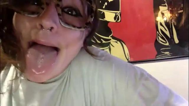 Image 2 of arielwyld Stream on Chaturbate on 1 month ago