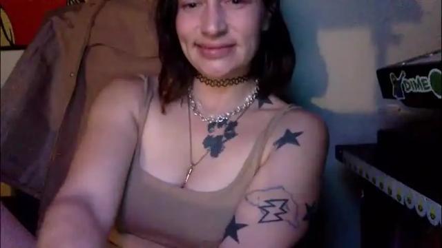 Image 4 of arielwyld Stream on Chaturbate on 22 days ago