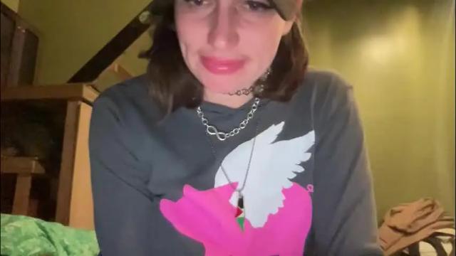 Image 10 of arielwyld Stream on Chaturbate on 14 days ago