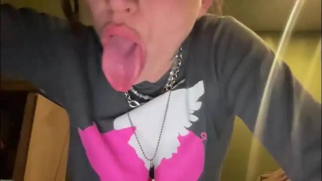 Image 3 of arielwyld Stream on Chaturbate on 14 days ago