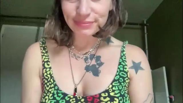 Image 6 of arielwyld Stream on Chaturbate on 9 days ago