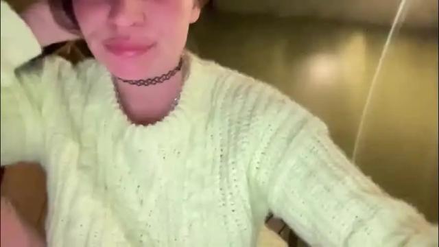 Image 3 of arielwyld Stream on Chaturbate on 7 days ago