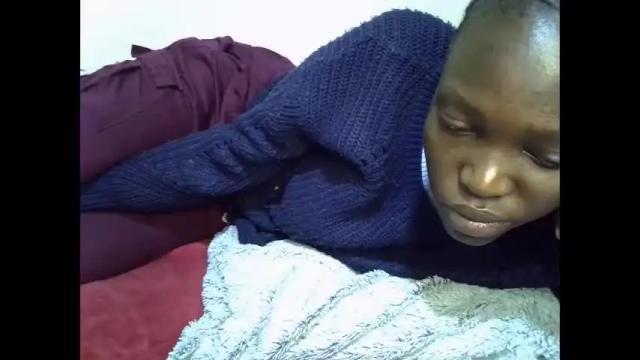 Image 4 of aries_eve Stream on Chaturbate on 29 days ago