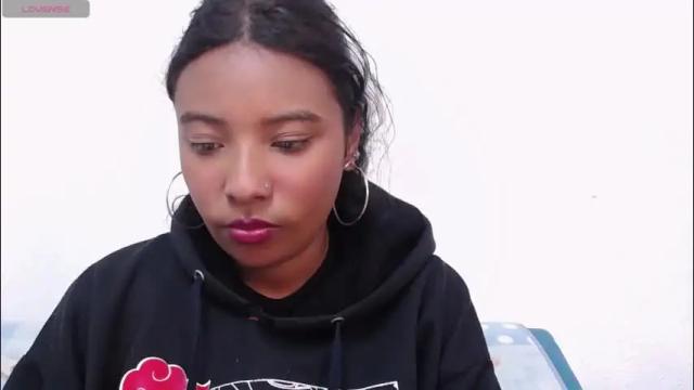 Image 4 of arietta_ Stream on Chaturbate on 1 month ago