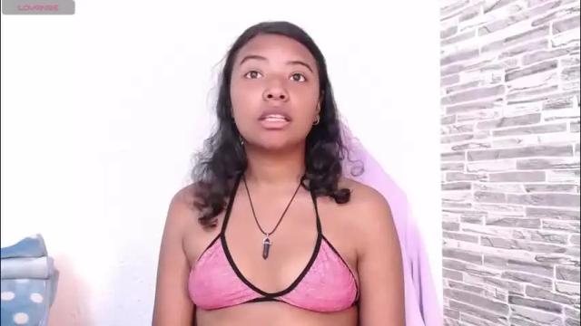 Image 12 of arietta_ Stream on Chaturbate on 17 days ago