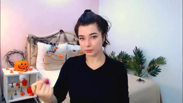 Image 4 of arigraynor Stream on Chaturbate on 2 months ago