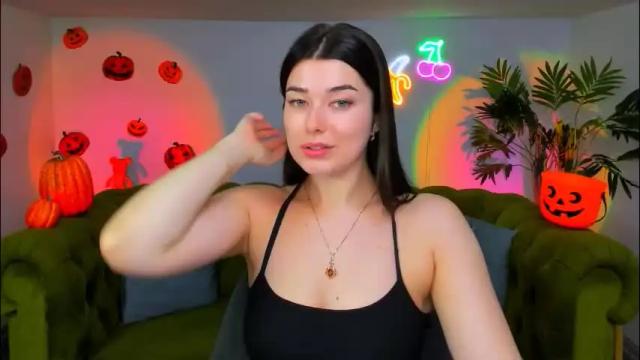 Image 2 of arigraynor Stream on Chaturbate on 2 months ago