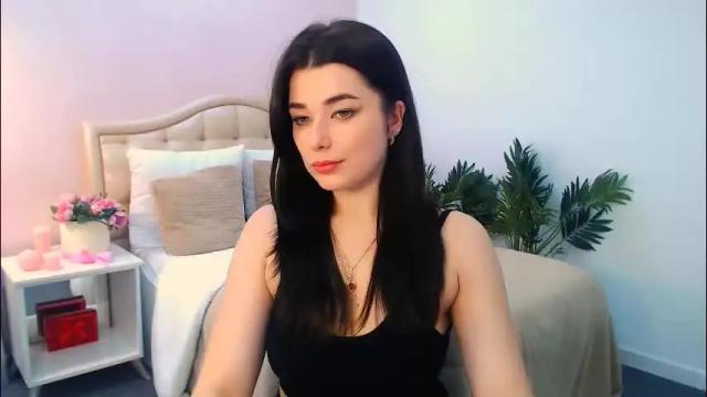 Image 4 of arigraynor Stream on Chaturbate on 1 month ago