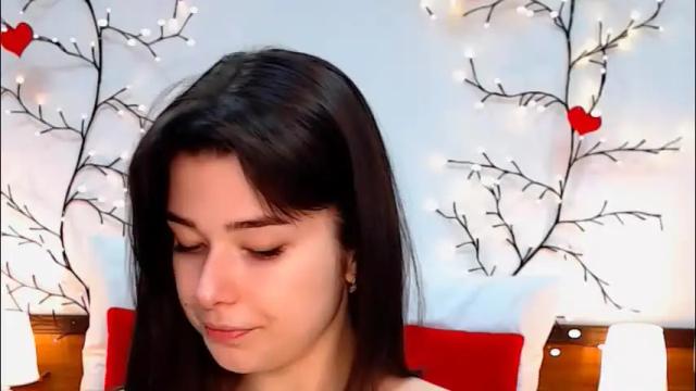 Image 4 of arigraynor Stream on Chaturbate on 1 month ago