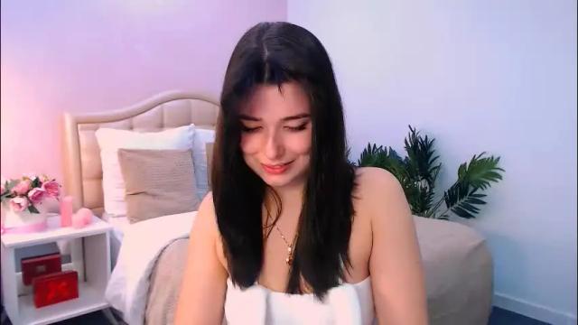 Image 7 of arigraynor Stream on Chaturbate on 1 month ago