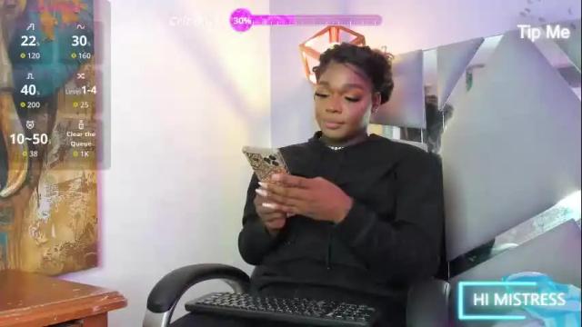 Image 2 of arii_xxx Stream on Chaturbate on 2 months ago