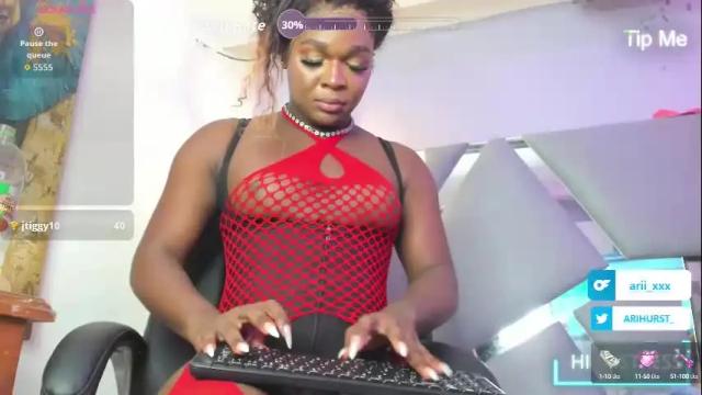 Image 7 of arii_xxx Stream on Chaturbate on 2 months ago