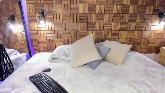 Image 7 of ariiaa_1 Stream on Chaturbate on 29 days ago