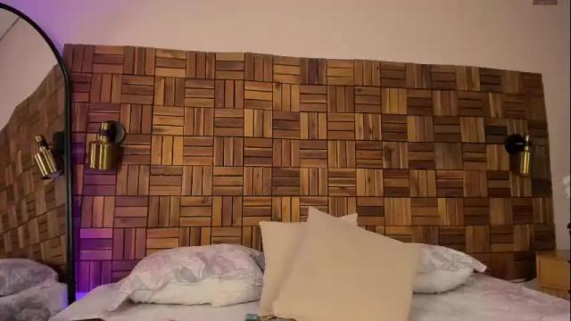 Image 10 of ariiaa_1 Stream on Chaturbate on 24 days ago