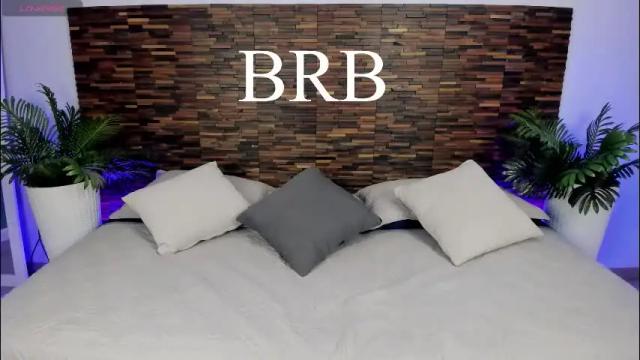 Image 4 of ariiaa_1 Stream on Chaturbate on 1 month ago