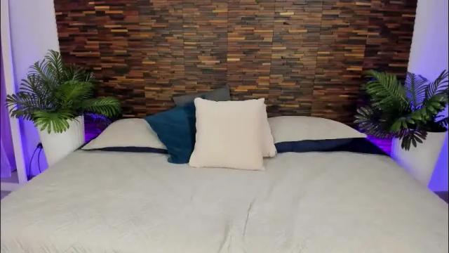 Image 8 of ariiaa_1 Stream on Chaturbate on 1 month ago