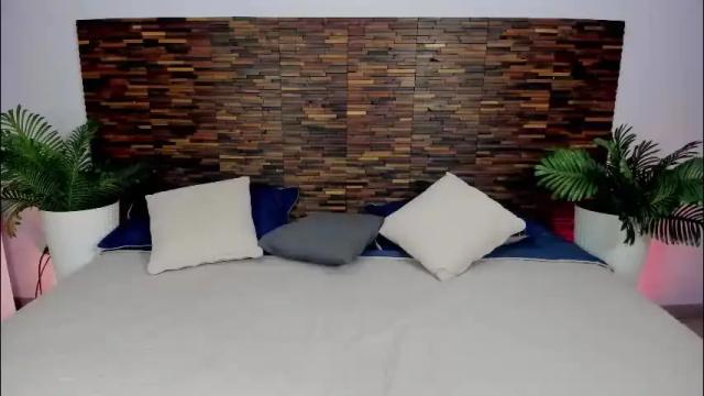 Image 12 of ariiaa_1 Stream on Chaturbate on 1 month ago