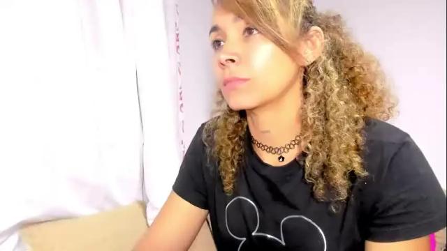 Image 2 of arisha_fox Stream on Chaturbate on 1 month ago