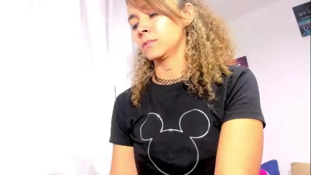 Image 6 of arisha_fox Stream on Chaturbate on 1 month ago