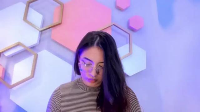 Image 6 of arishaclein Stream on Chaturbate on 20 months ago